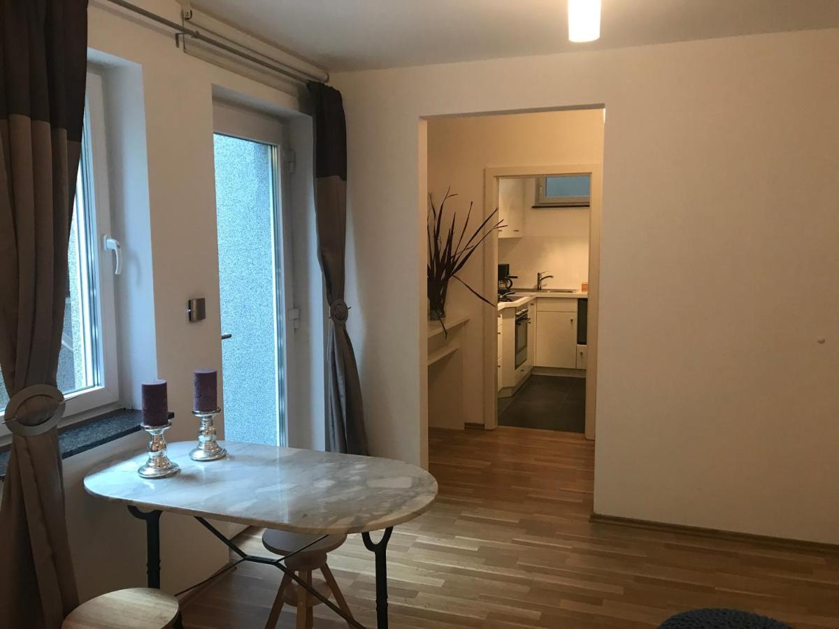 Helle Souterrainwohnung Mit Komfort Monachium Zewnętrze zdjęcie